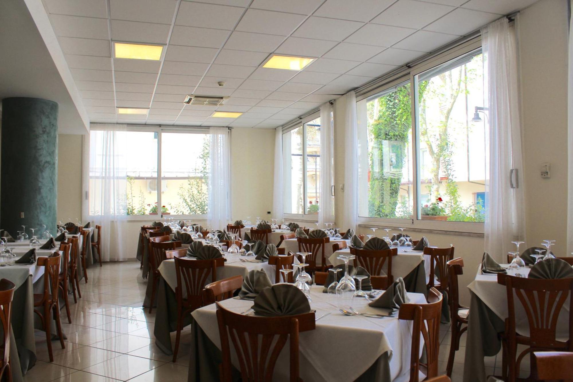 Blue Hotel Cesenatico Dış mekan fotoğraf