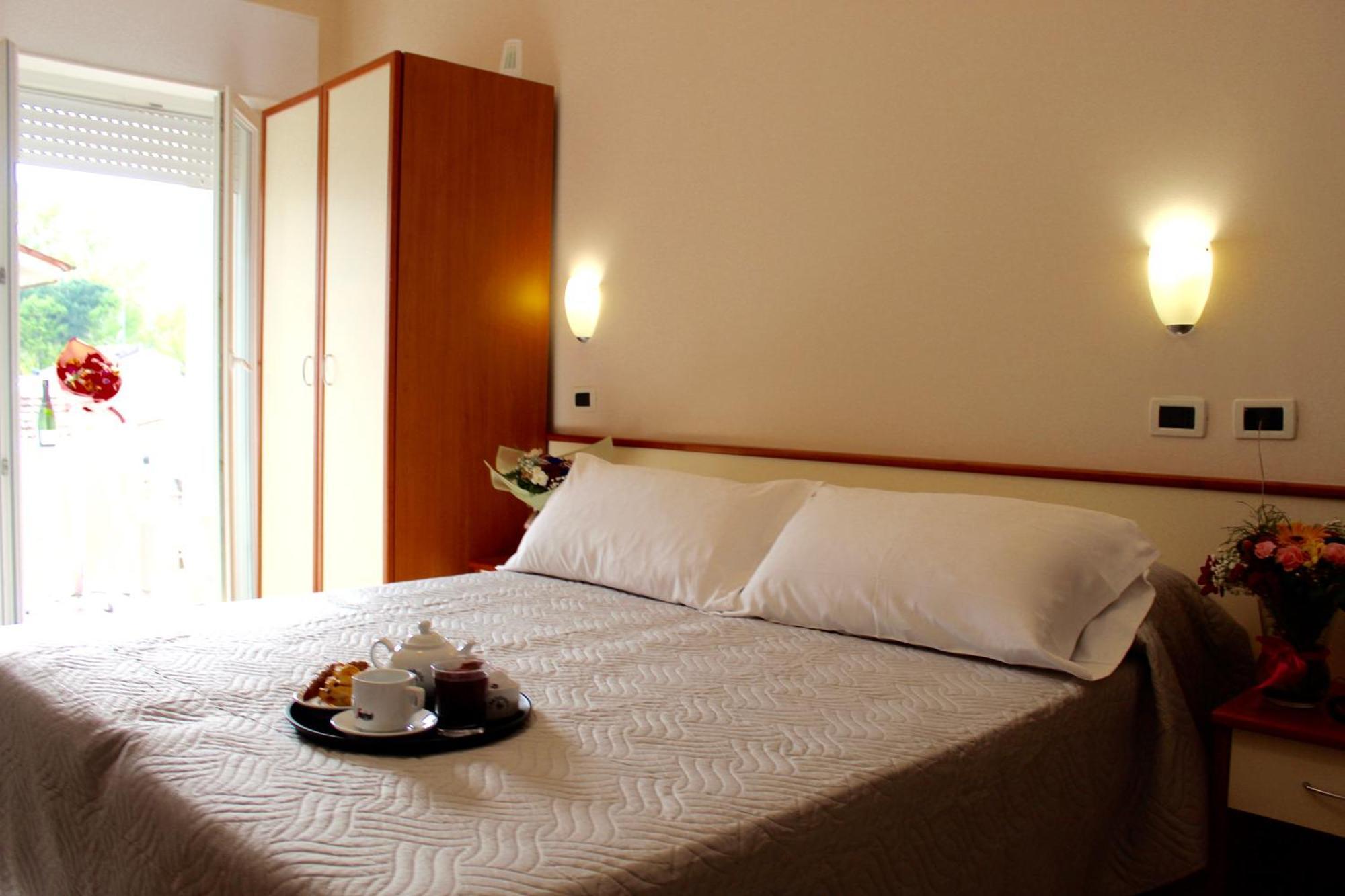 Blue Hotel Cesenatico Dış mekan fotoğraf