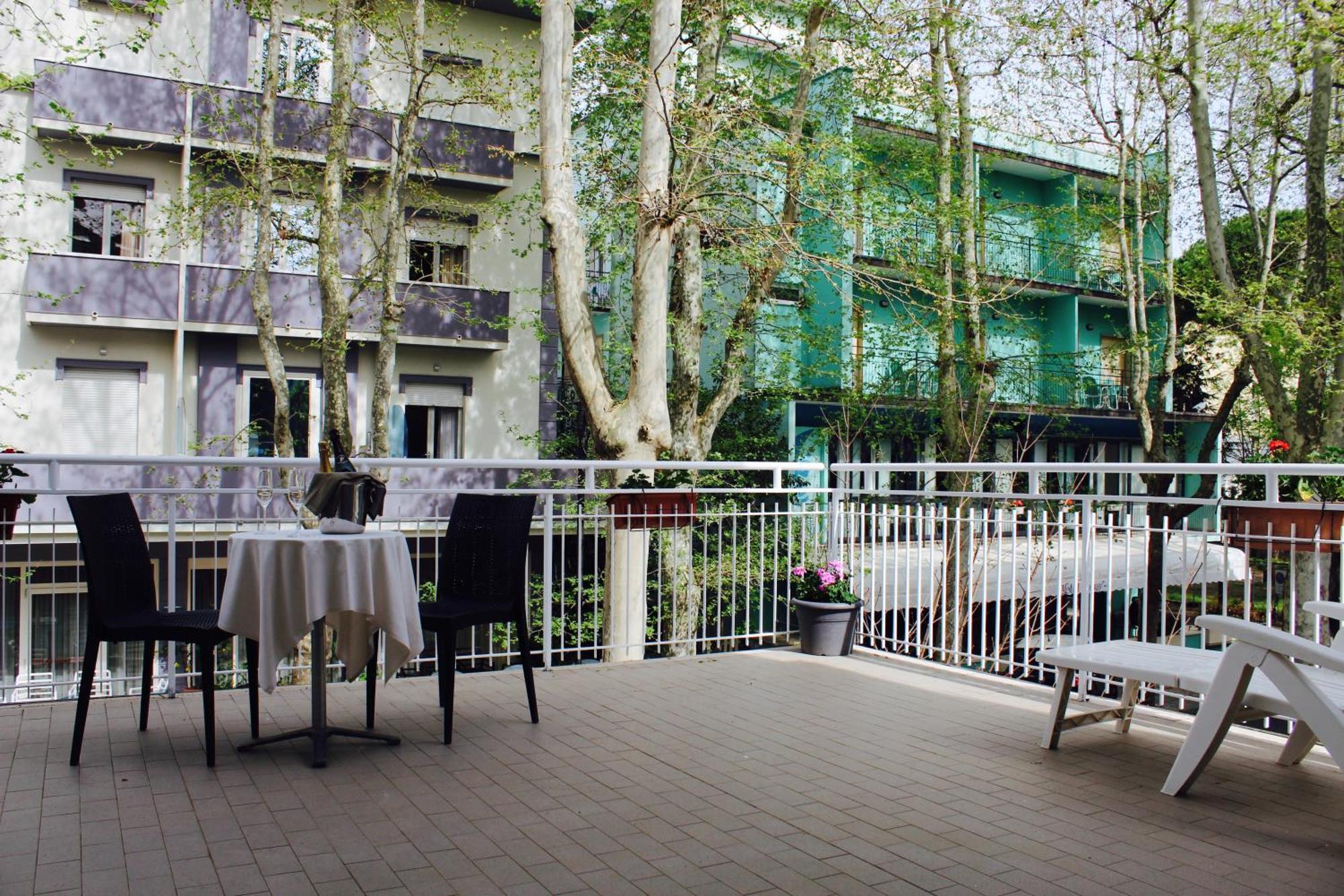 Blue Hotel Cesenatico Dış mekan fotoğraf